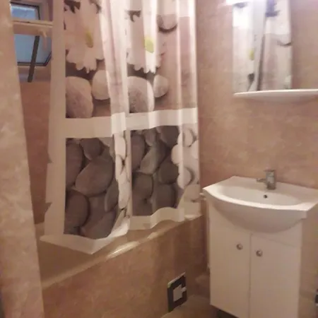 Apartament Pictor Tonita * Mangalia